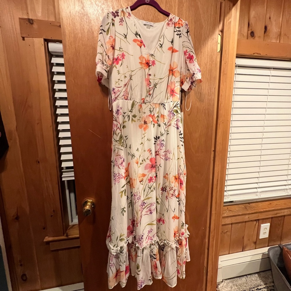 BNWT Belted Floral Calvin Klein Dress Size 12